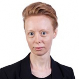 Renée Alleyn is a Professor in the York/Sheridan Honours Bachelor of Design program where she teaches undergraduate courses in typography, type making, editorial design, and visual identity.